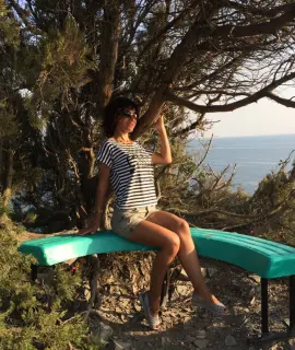 Анкета массажистки Арина - Фото 1, район Киевский, 29 лет, №2727